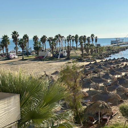 Beach View! Seaside Apartment Durrës Buitenkant foto